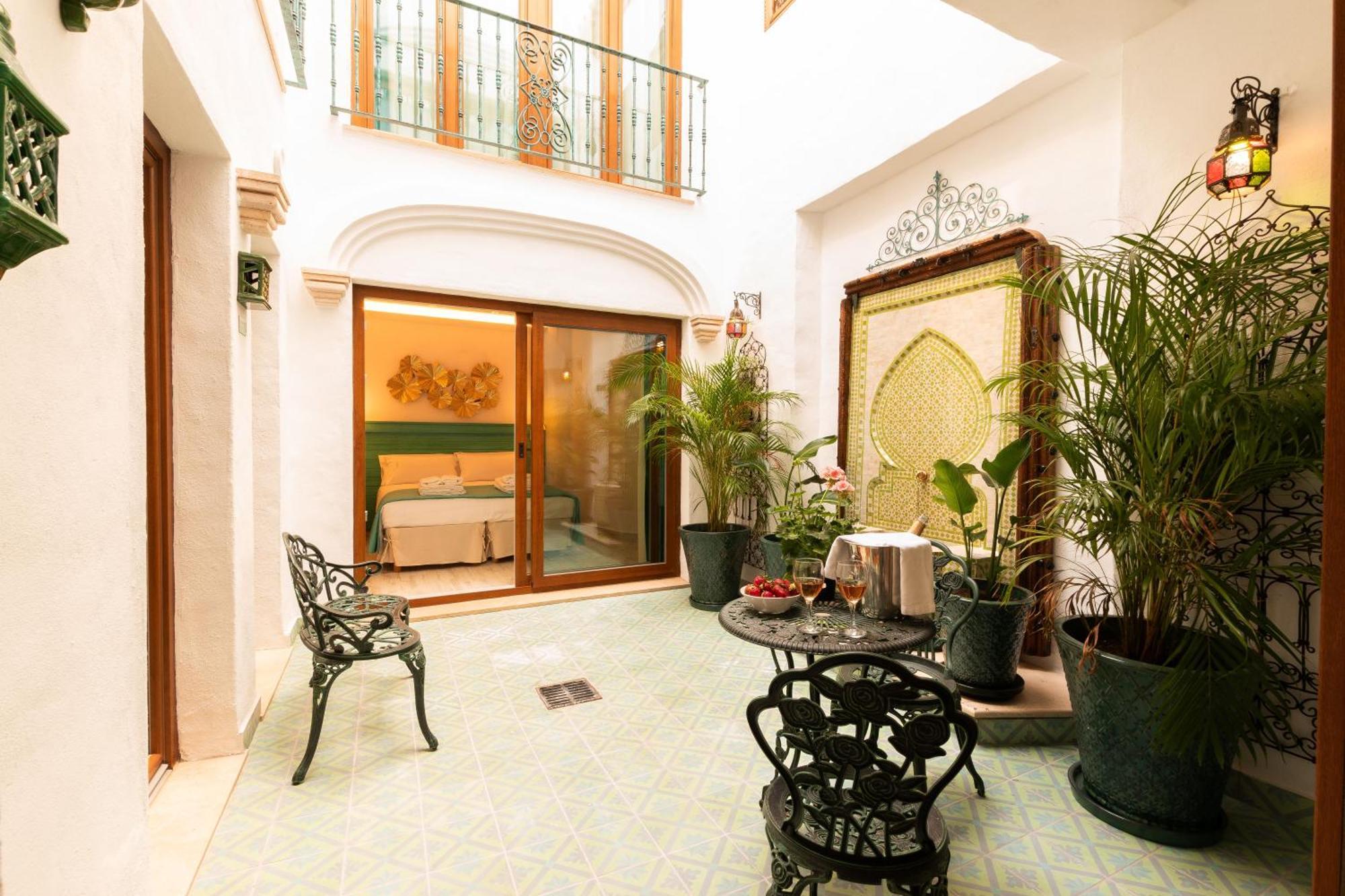 Casa Esmeralda - Luxury Boutique Apartments Old Town Estepona Exteriér fotografie