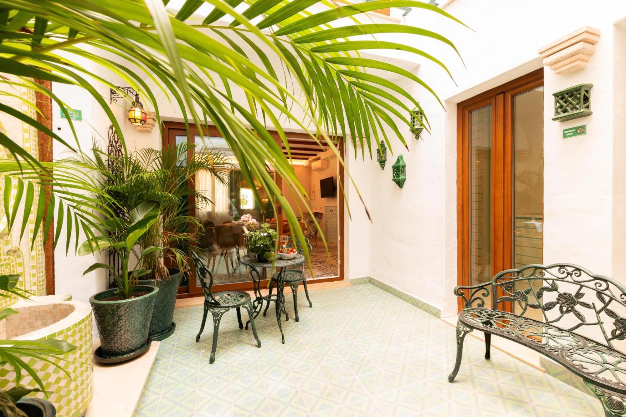 Casa Esmeralda - Luxury Boutique Apartments Old Town Estepona Exteriér fotografie